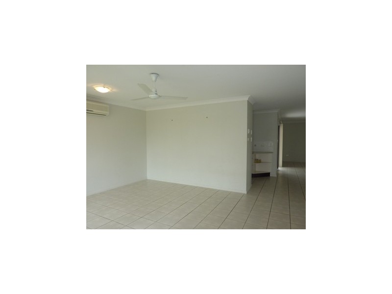 4 Lark Crt, Condon QLD 4815