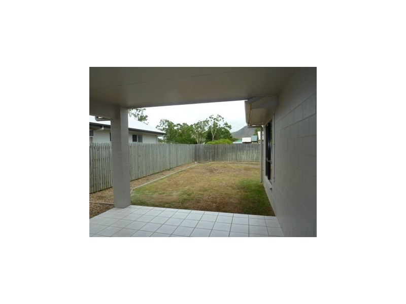 4 Lark Crt, Condon QLD 4815
