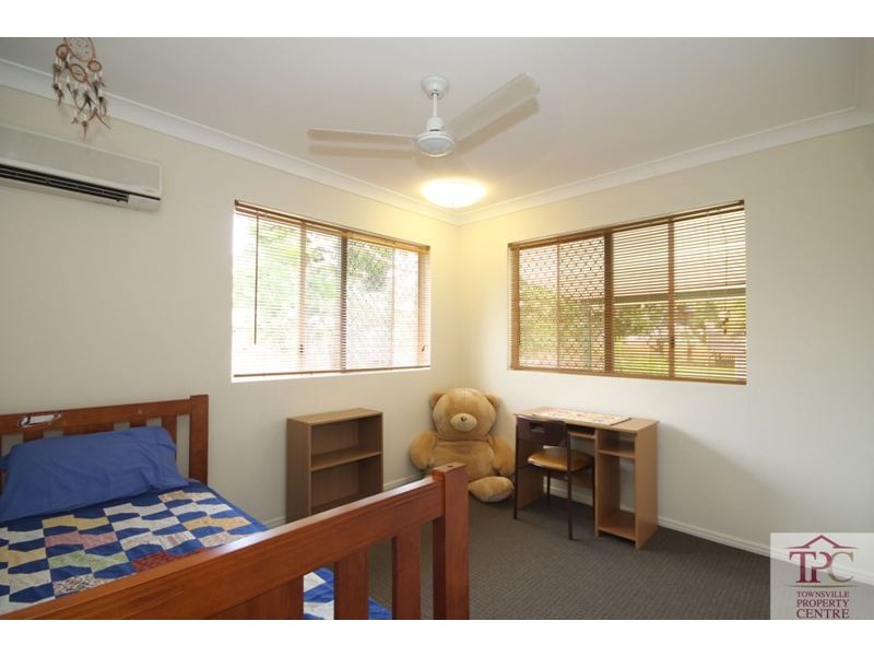 12 Elberry Cr, Kelso QLD 4815