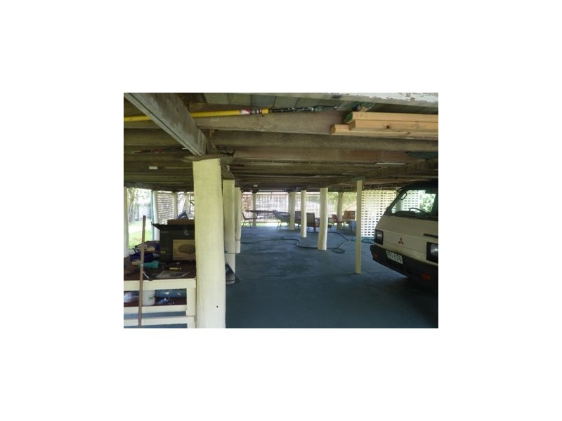 40 Roberts Street, Hermit Park QLD 4812