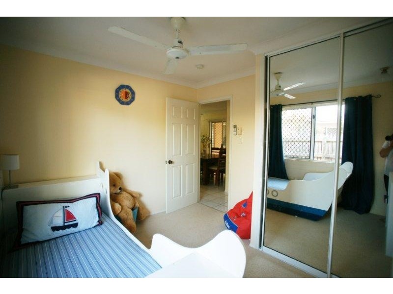 27 Moffat Street, Kirwan QLD 4817