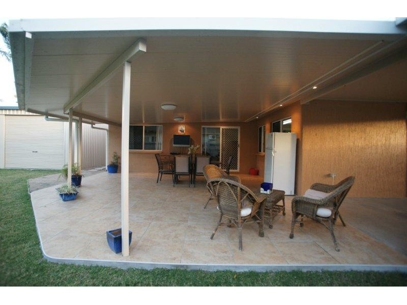 27 Moffat Street, Kirwan QLD 4817