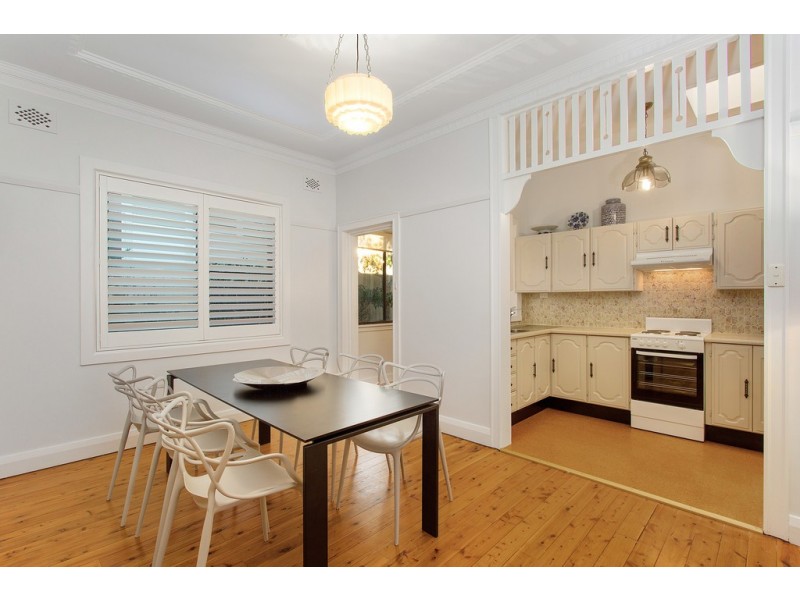 12a Rickard Street, Rodd Point NSW 2046