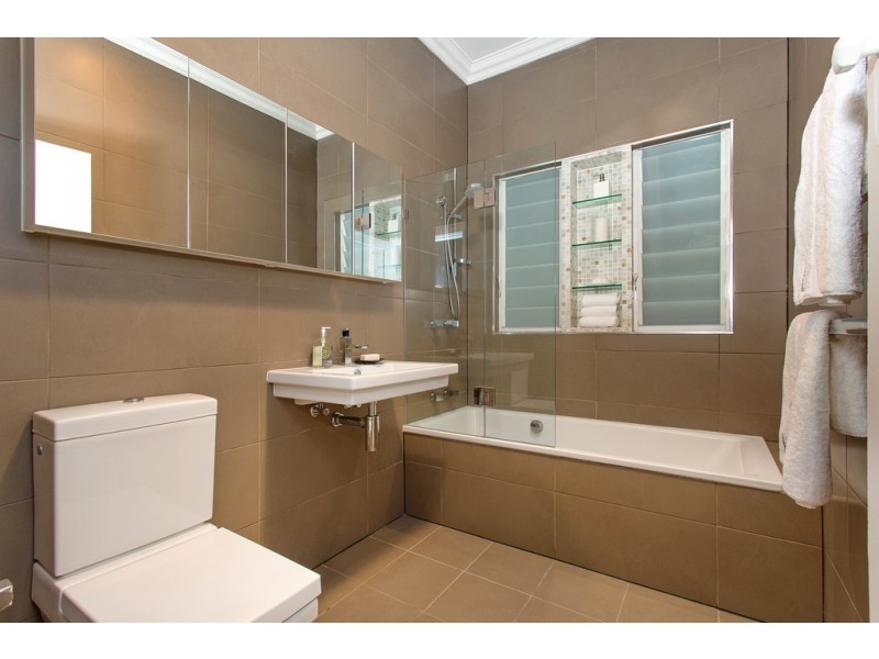 12a Rickard Street, Rodd Point NSW 2046