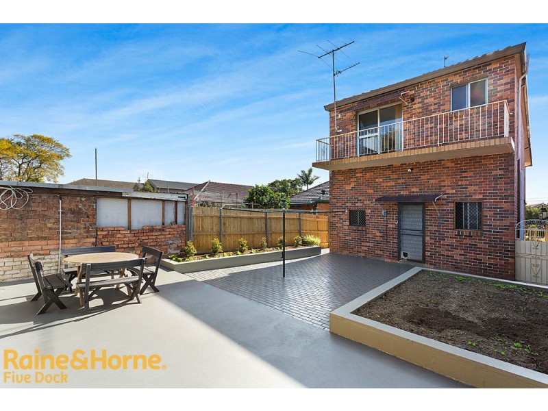 249 Lyons Road, Russell Lea NSW 2046