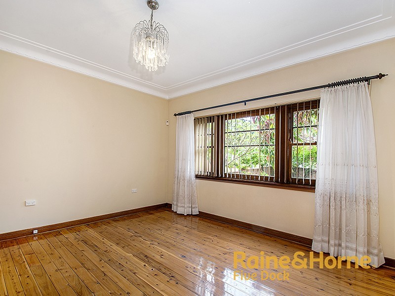 90 Ingham Ave, Five Dock NSW 2046