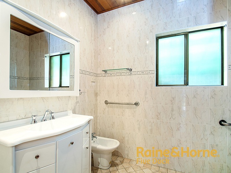 90 Ingham Ave, Five Dock NSW 2046