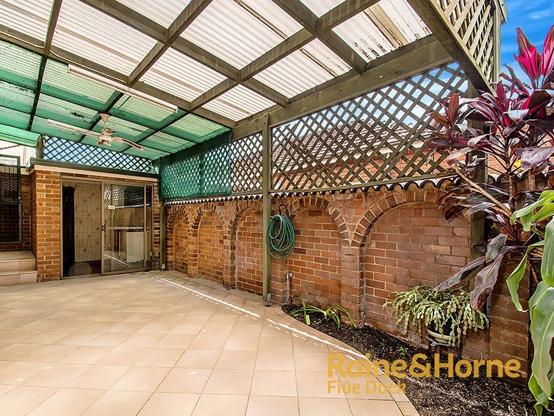 90 Ingham Ave, Five Dock NSW 2046