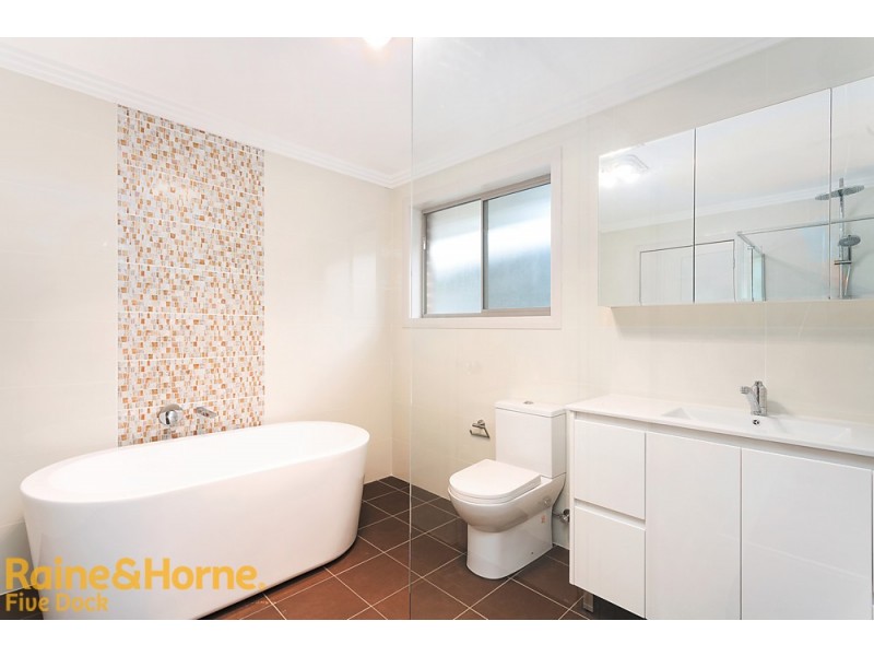 28 Eleanor Lane,, Rosehill NSW 2142