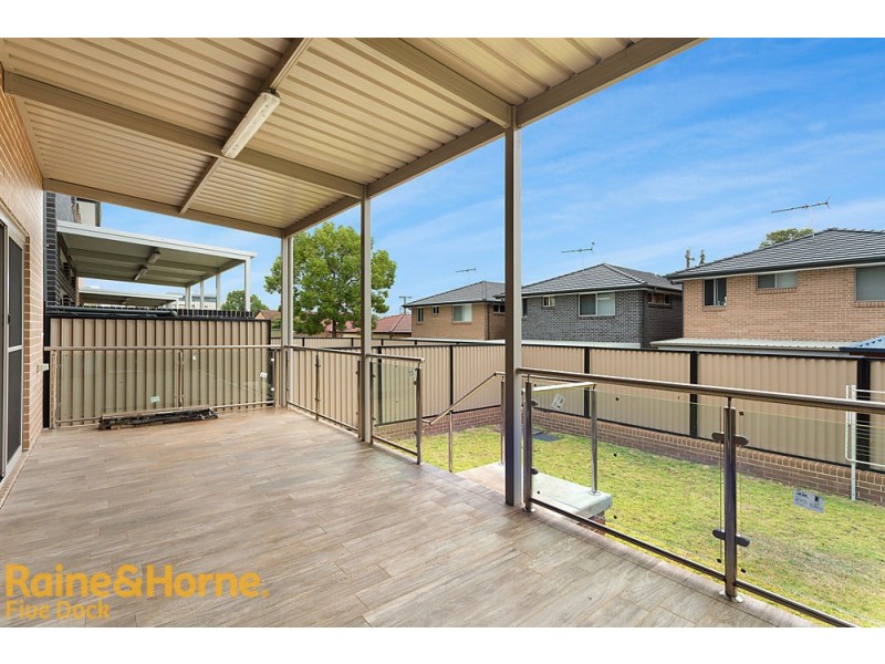 28 Eleanor Lane,, Rosehill NSW 2142