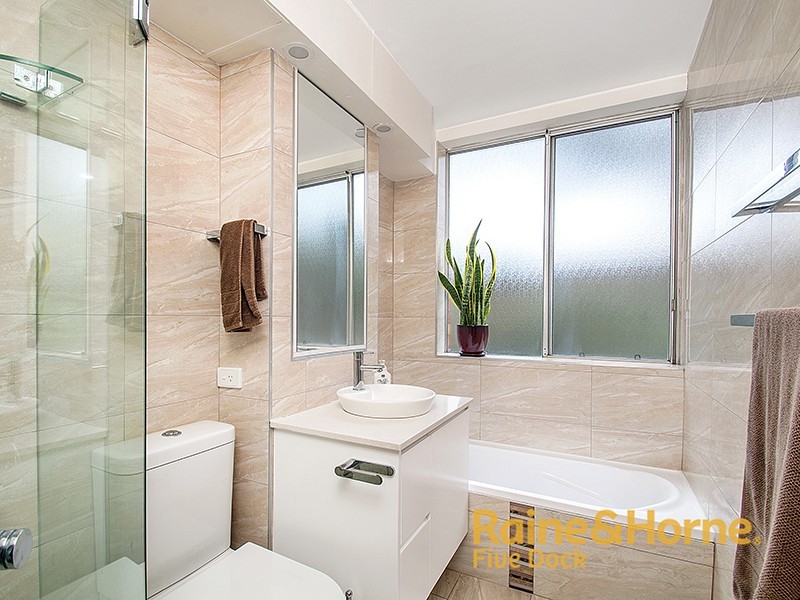 14/3 Bortfield Drive, Chiswick NSW 2046