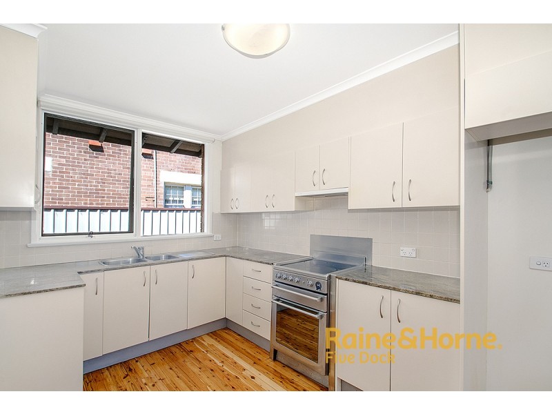 2/9 Garfield Street, Five Dock NSW 2046