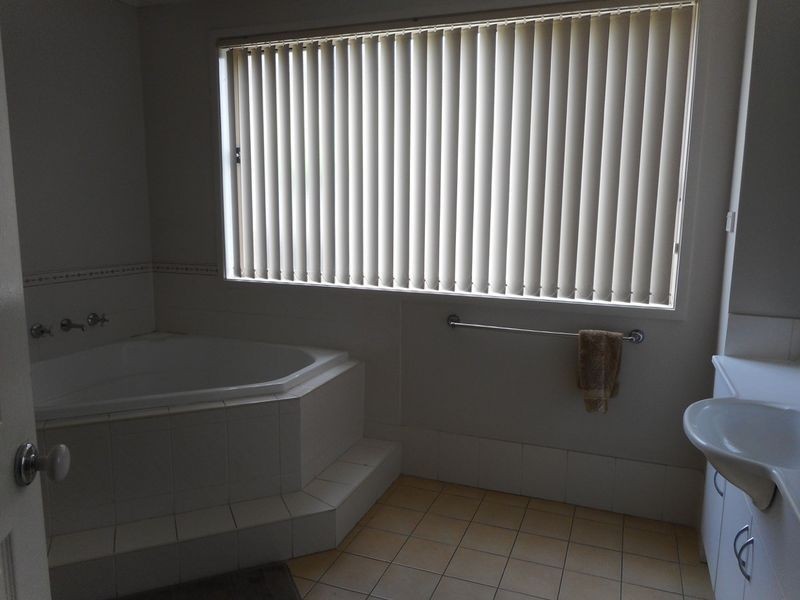 148 Queens Road, Canada Bay NSW 2046