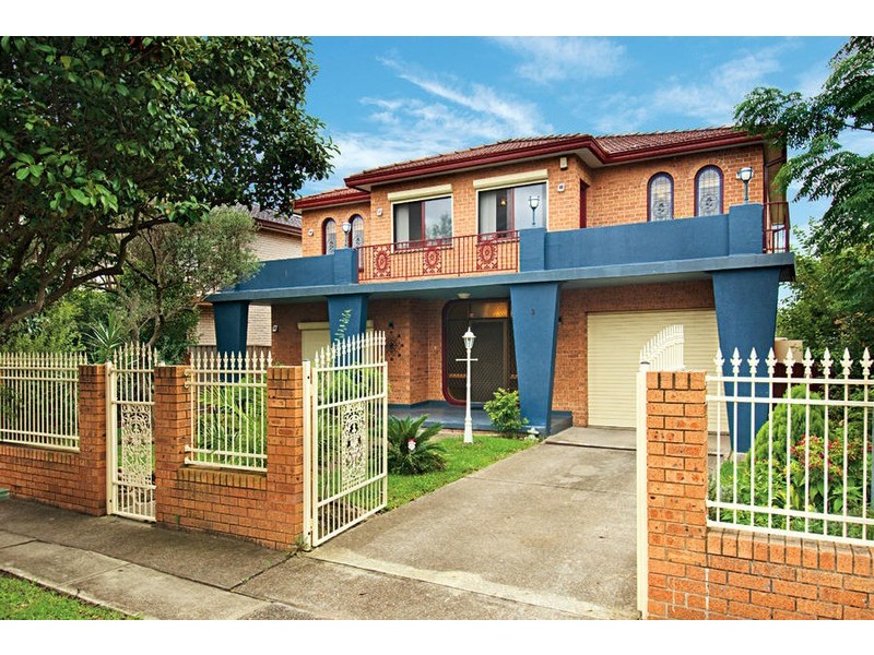 2 Bayview Road, Canada Bay NSW 2046