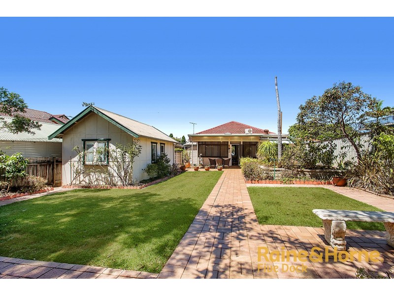 24 MURRAY STREET, Russell Lea NSW 2046