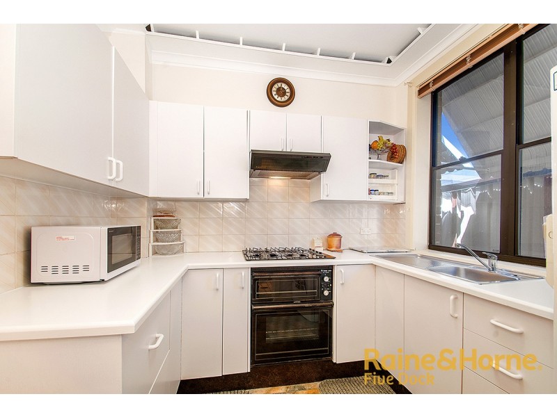 24 MURRAY STREET, Russell Lea NSW 2046