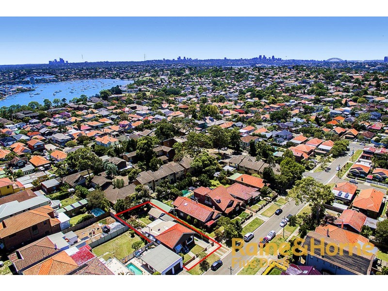 24 MURRAY STREET, Russell Lea NSW 2046