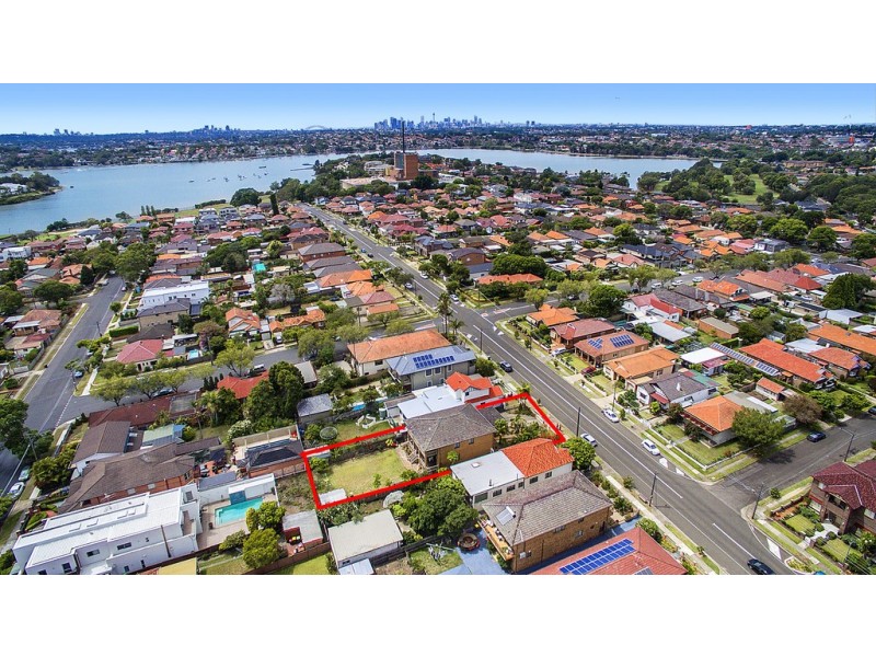 33 ZOELLER STREET, Concord NSW 2137