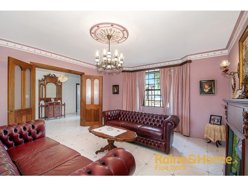 33 ZOELLER STREET, Concord NSW 2137