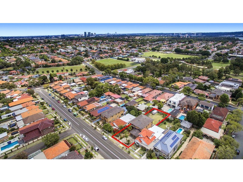 33 ZOELLER STREET, Concord NSW 2137