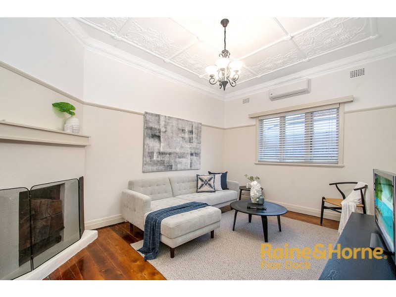 2/402 Lyons Road, Russell Lea NSW 2046