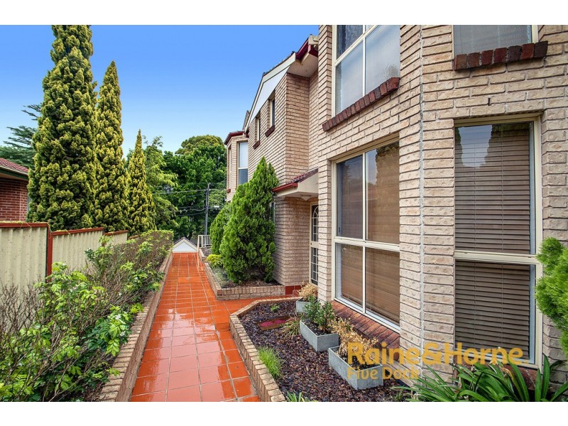 2/11 Walton Crescent, Abbotsford NSW 2046