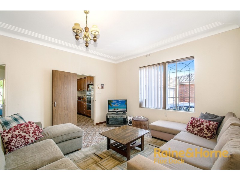 22 STANTON ROAD, Haberfield NSW 2045