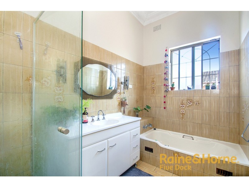 22 STANTON ROAD, Haberfield NSW 2045