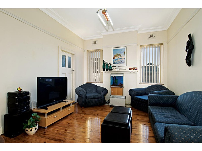 27 William St, Concord NSW 2137