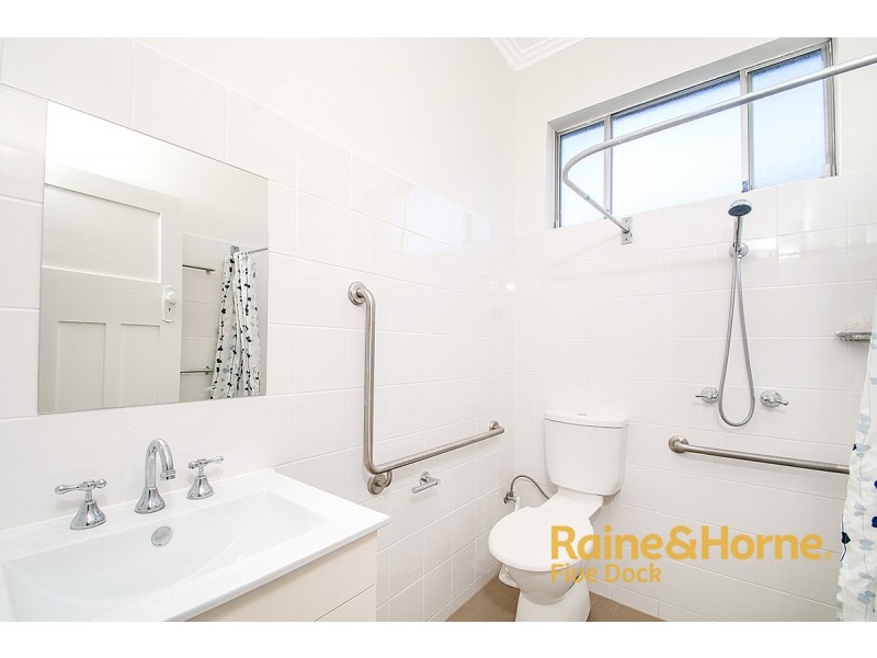 56 Bayview Rd, Canada Bay NSW 2046