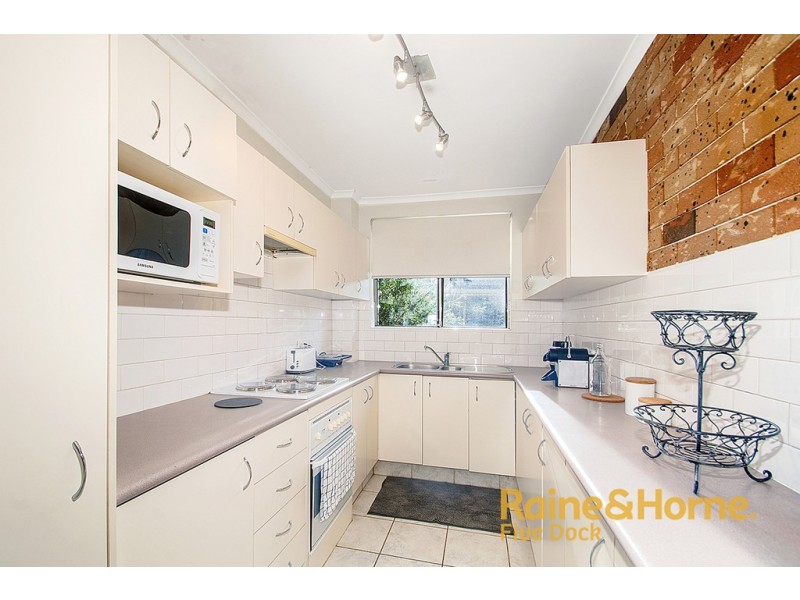 3/2 Finch Ave, Concord NSW 2137