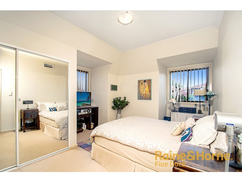 1 / 22-24 REGATTA ROAD, Canada Bay NSW 2046