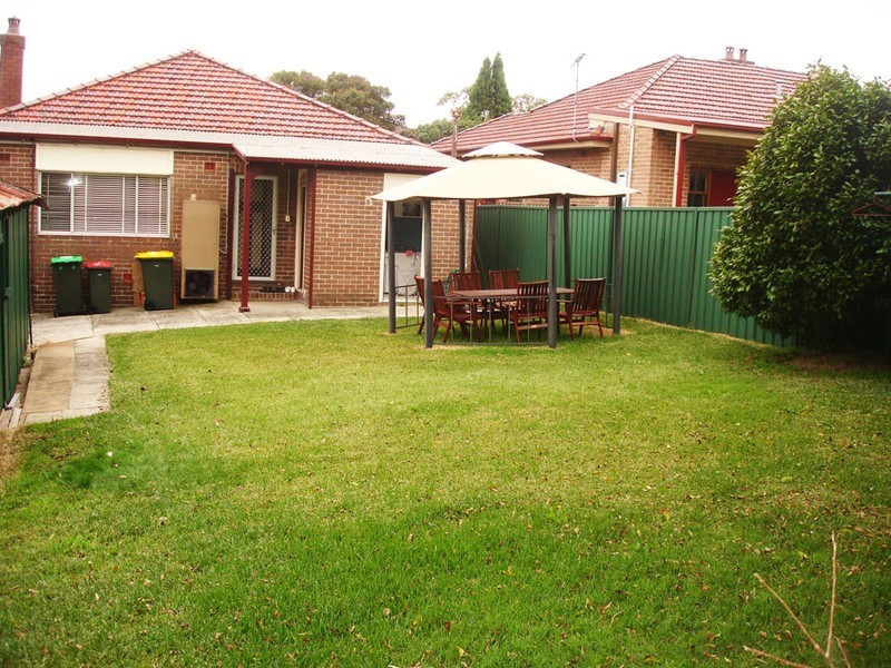 63 Kings Rd, Five Dock NSW 2046