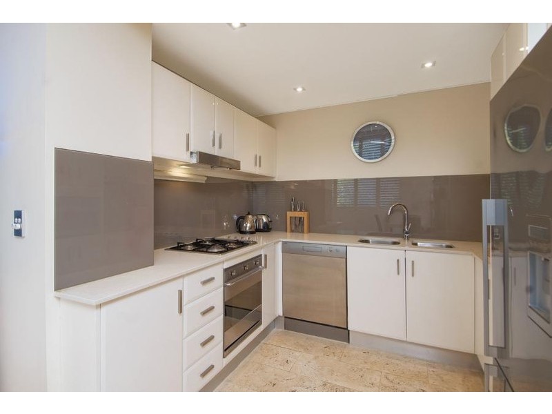 6 / 1  Kings Bay Ave, Five Dock NSW 2046