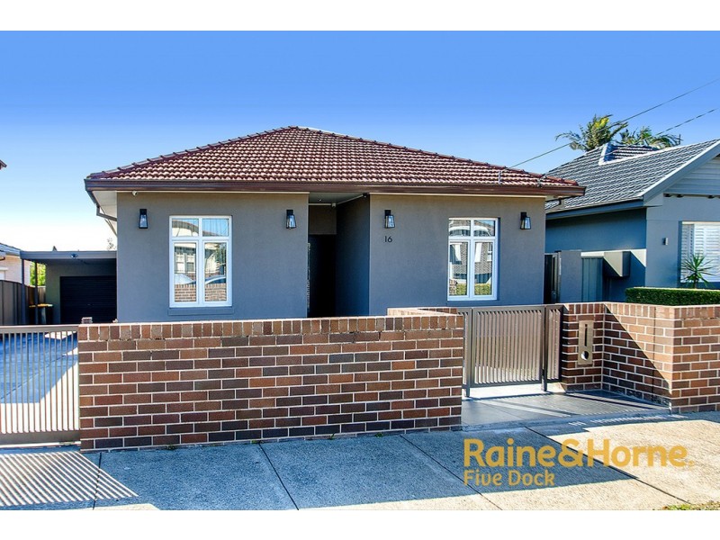 16 RUSSELL STREET, Russell Lea NSW 2046