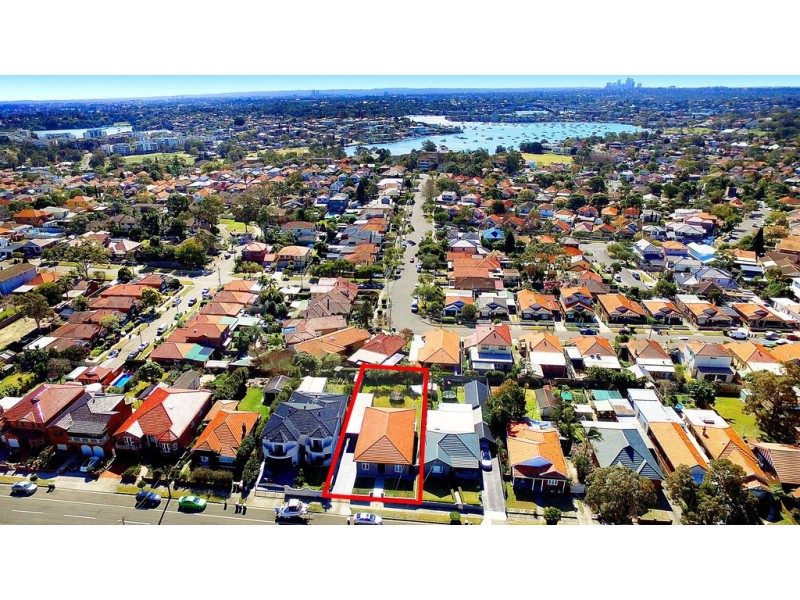 16 RUSSELL STREET, Russell Lea NSW 2046