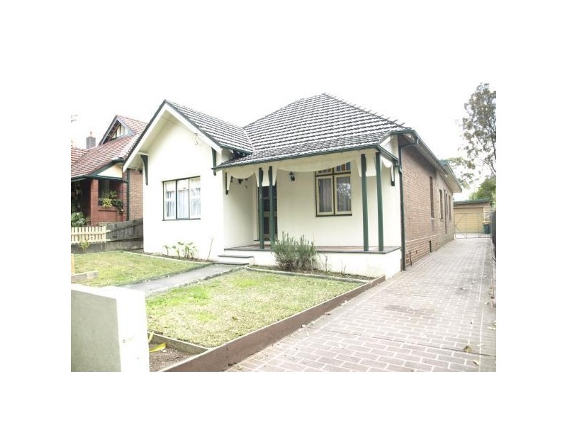 3 Deakin Ave, Haberfield NSW 2045