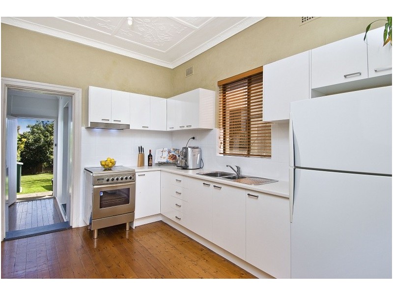 23A  Pine Ave, Five Dock NSW 2046