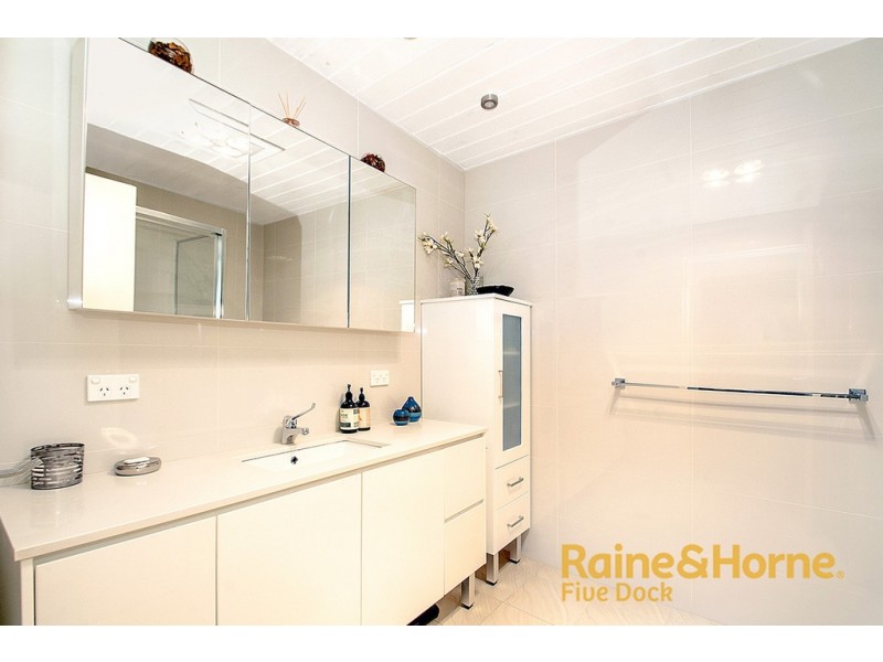 2 /11 ABBOTSFORD PARADE, Abbotsford NSW 2046