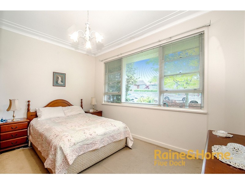 26 PRINCESS AVENUE, Rodd Point NSW 2046