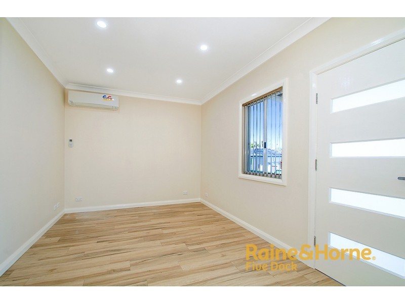 21a Cecil Street, Wareemba NSW 2046