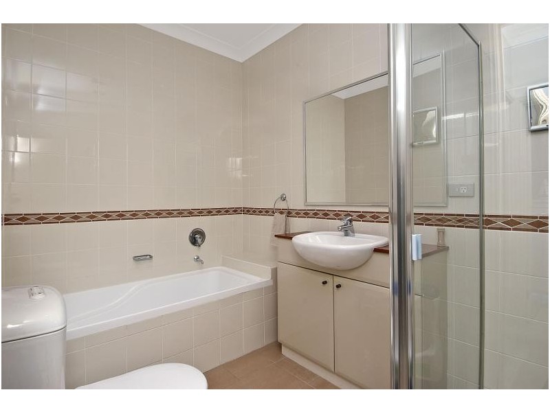 6 Kings Park Cct, Five Dock NSW 2046