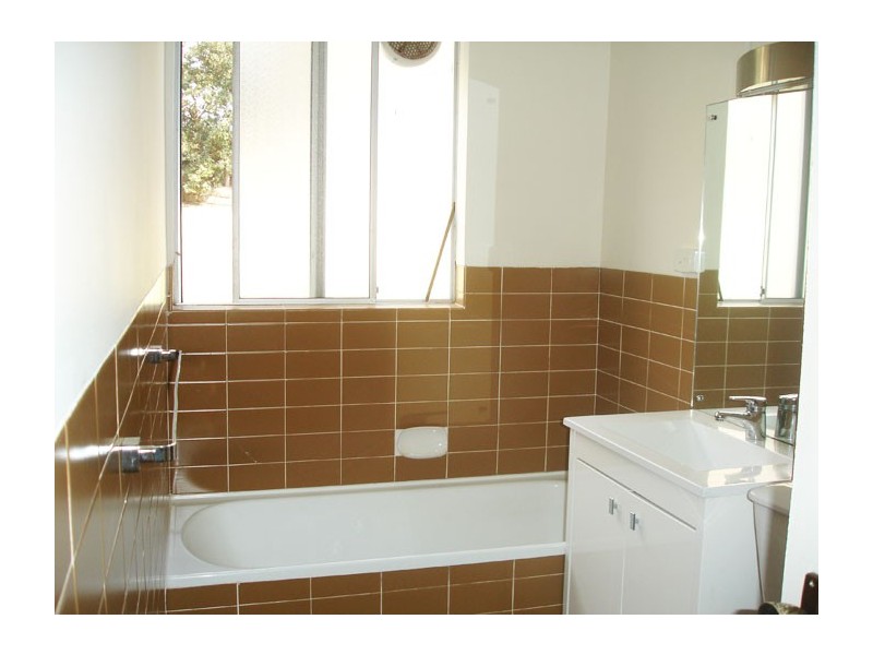 3/12 Bortfield drive, Chiswick NSW 2046