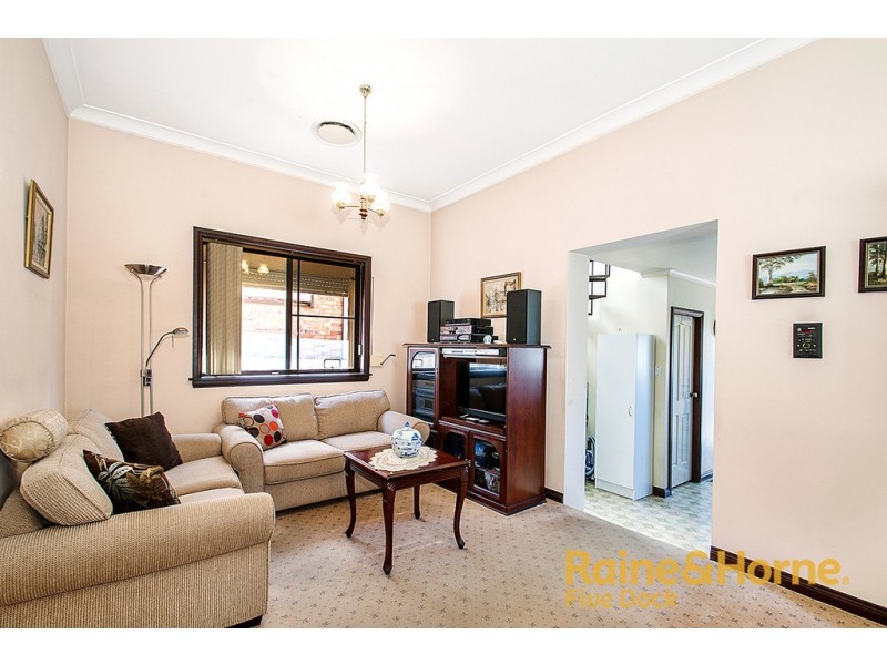 18 YORK AVENUE, Five Dock NSW 2046