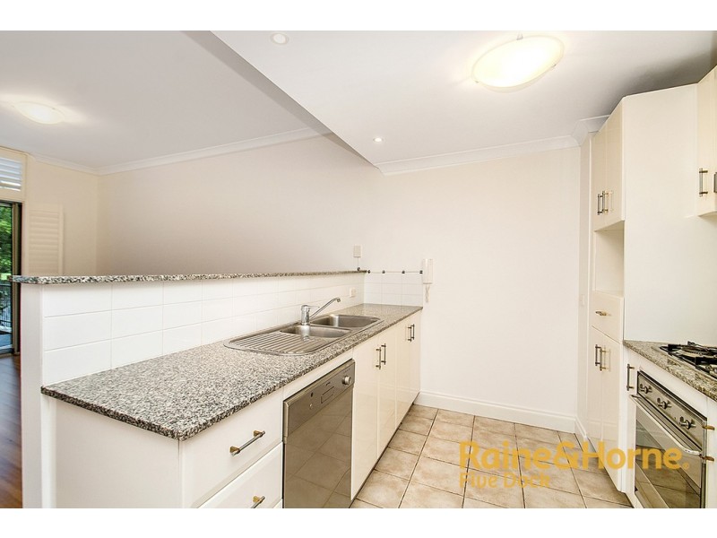 14 / 10 KINGS PARK CIRCUIT, Five Dock NSW 2046
