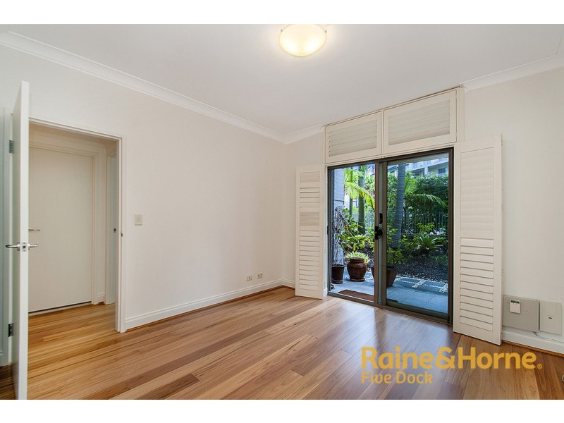 14 / 10 KINGS PARK CIRCUIT, Five Dock NSW 2046