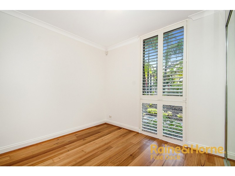 14 / 10 KINGS PARK CIRCUIT, Five Dock NSW 2046