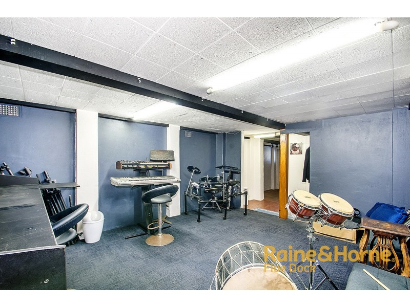 4 WOORAIL AVENUE, Kingsgrove NSW 2208