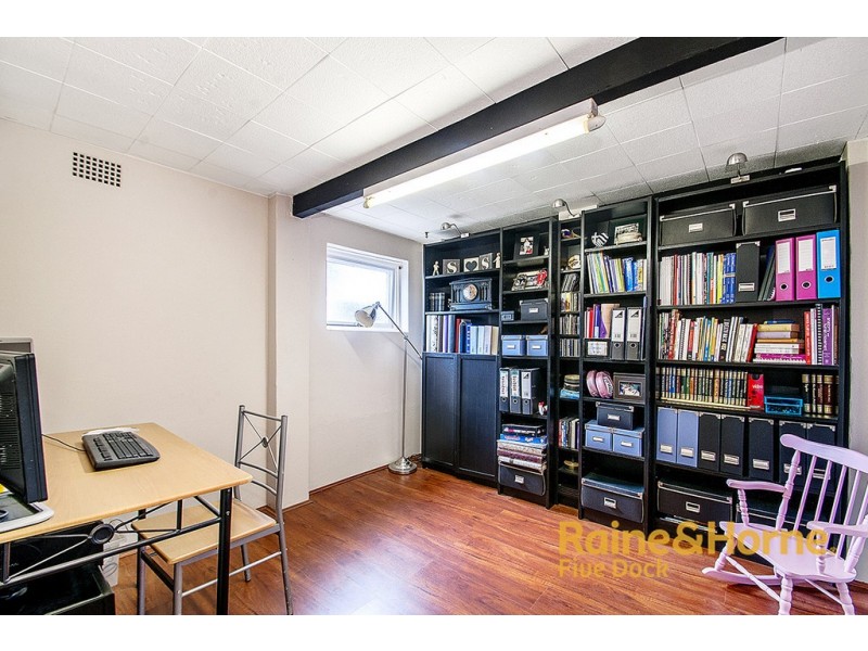 4 WOORAIL AVENUE, Kingsgrove NSW 2208