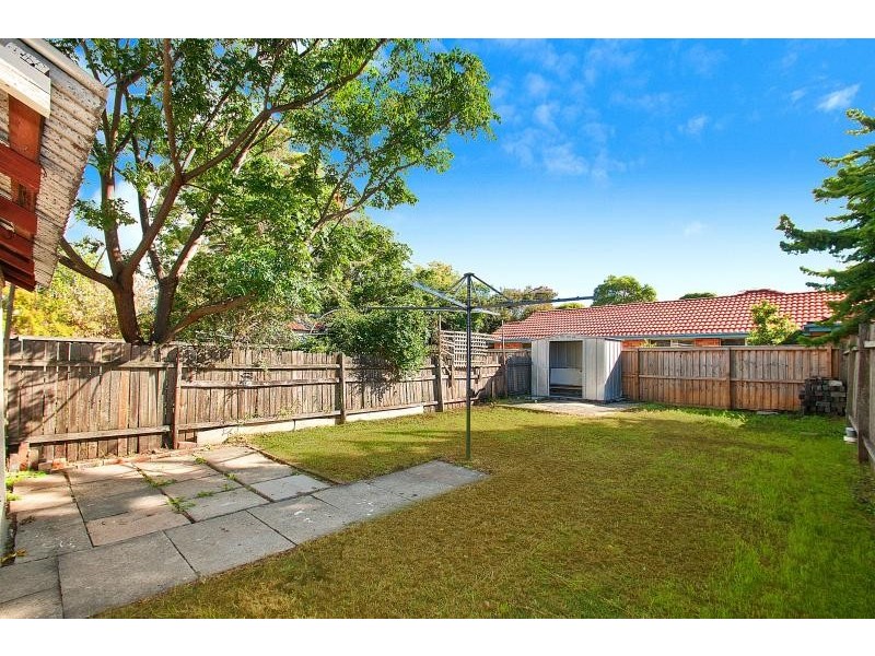 11 Bayview road, Canada Bay NSW 2046